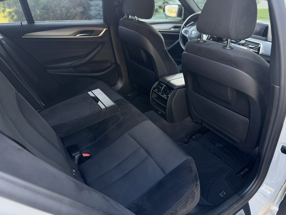 BMW 520d (G30) — фото 8