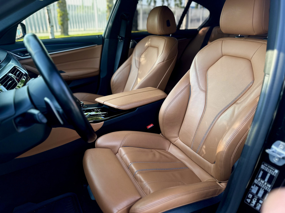 BMW 520d Рестайлинг — фото 2