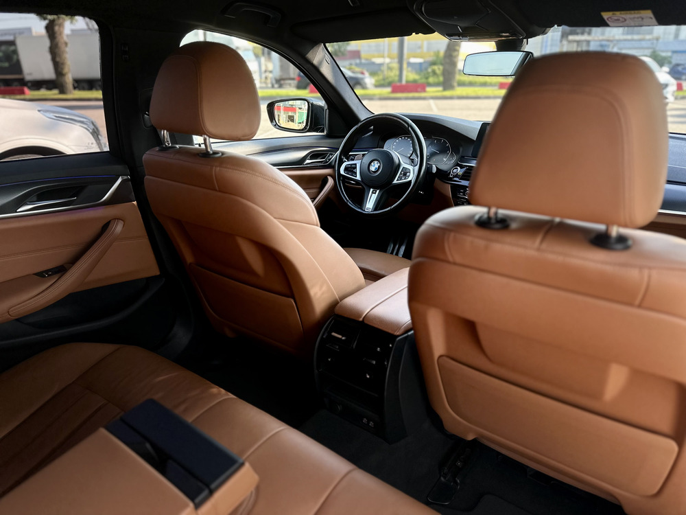 BMW 520d Рестайлинг — фото 6