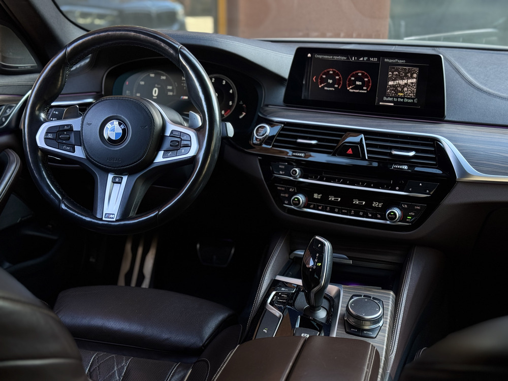BMW 530d — фото 10