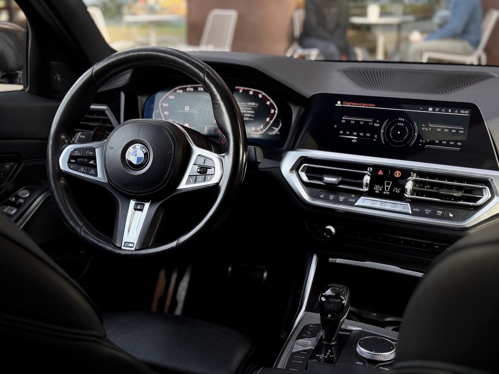 BMW M340i — фото 9